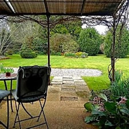 Chambre d’hôte - Ilse's Garden Chair La Porcherie Extérieur photo